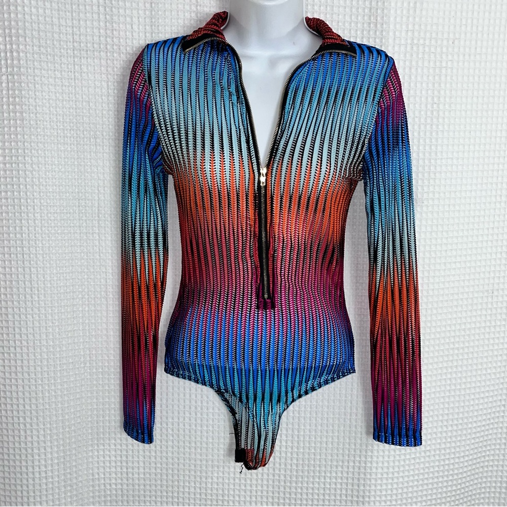 Ces Femme Vibrant Multicolor Zip-Up Bodysuit size small